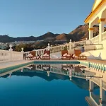 Chalet Antonio